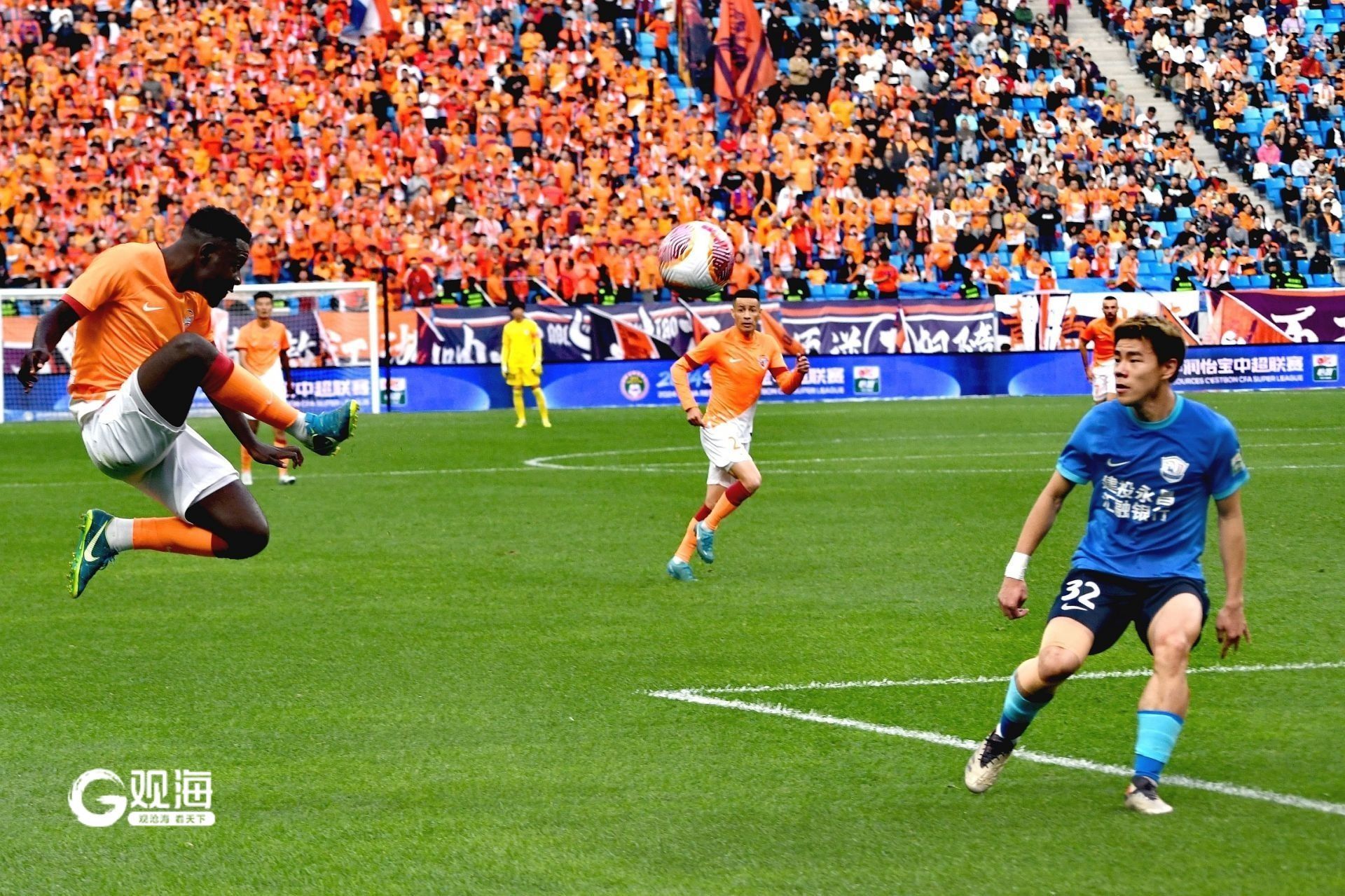 上海雄狮挑战湖北千鹏队，谁能笑到最后